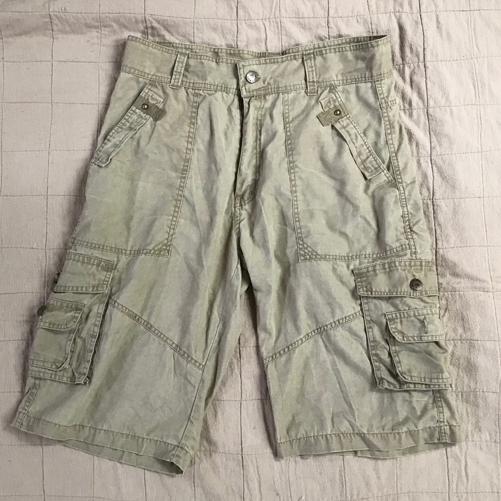Men’s Marx & Dutch Cargo shorts sz 34. Like new